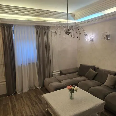 Lejlighed Apartamentai Su Jacuzzi