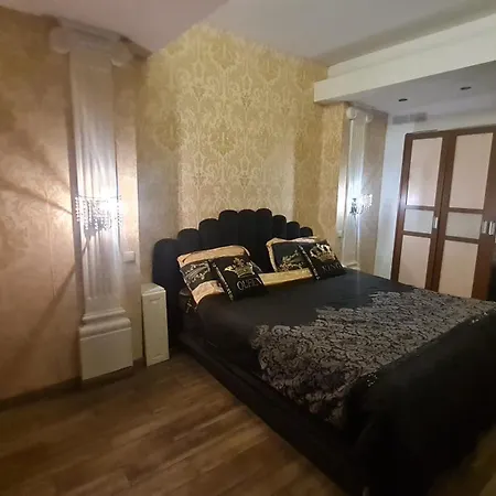 Lejlighed Apartamentai Su Jacuzzi *